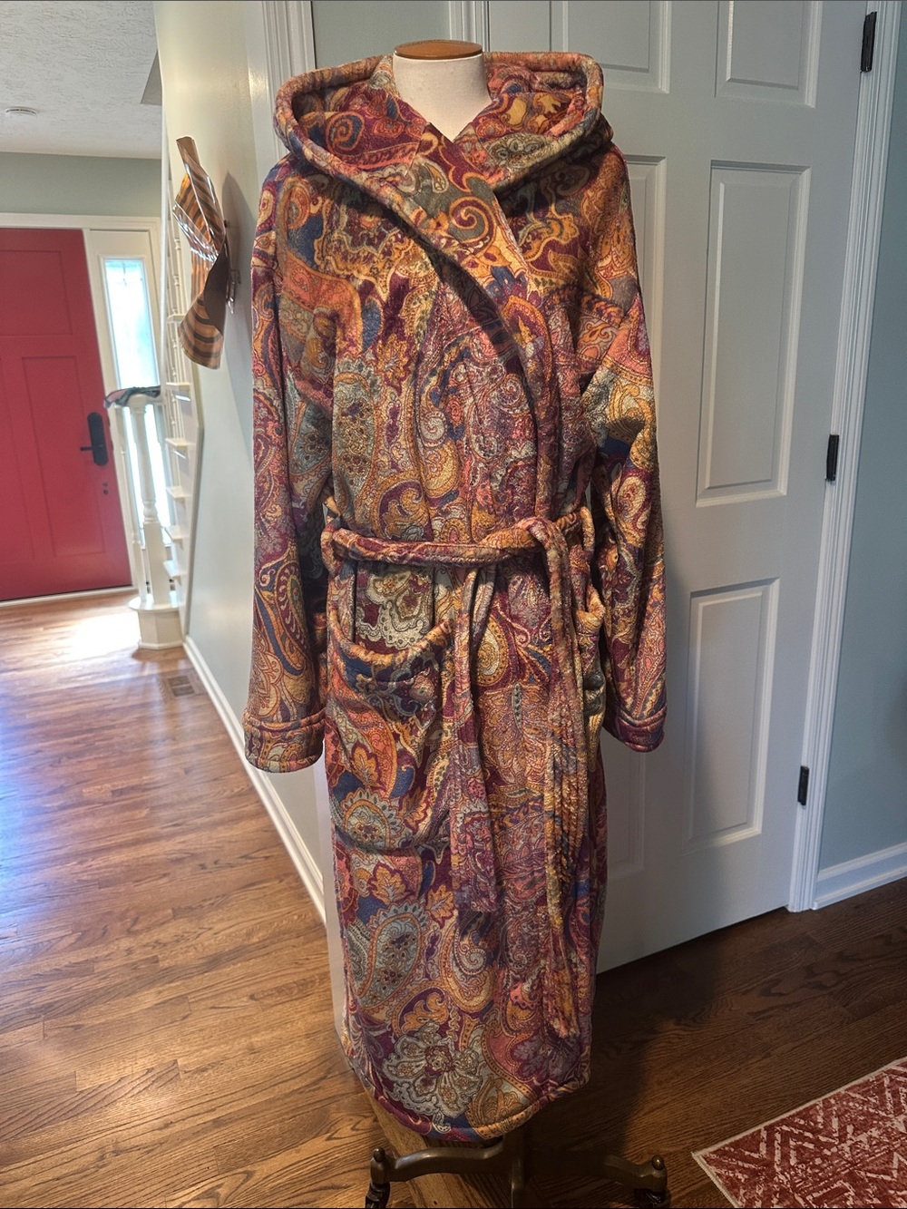 Like new! Johnny Was Long Cozy plush robe-  Sz L/XL Hooded Paisley Pockets Belt